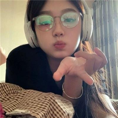 缔创学校 海报
